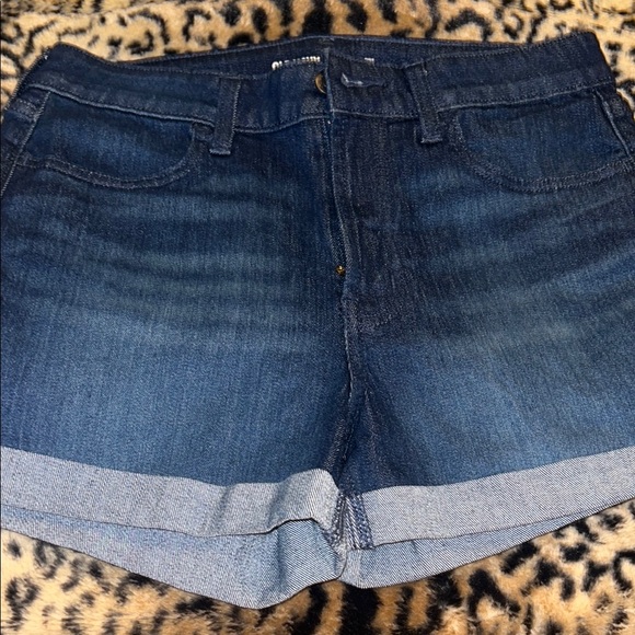 Old Navy Blue Jean Shorts Classic Cut-Off Style - Picture 1 of 2